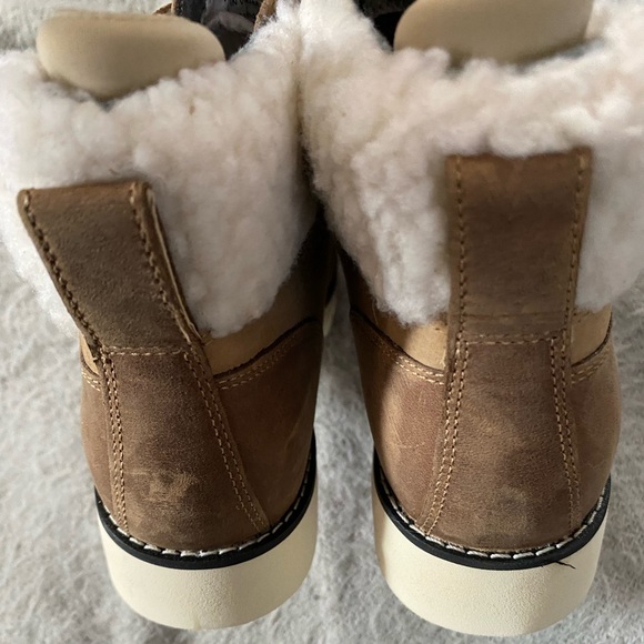 COLE HAAN • Nantucket Rugged Hiker Bootie • Women’s - Picture 9 of 13